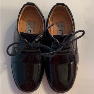 Tip Top tuxedo shoes